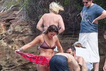 Elora Tahiti Nude Leaked Celebs