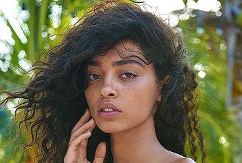 Raven Lyn nude leaked celebrities