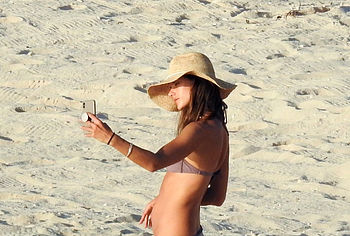 Alessandra Ambrosio nude leaked celebrity