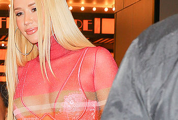 Iggy Azalea nude leaked celebs