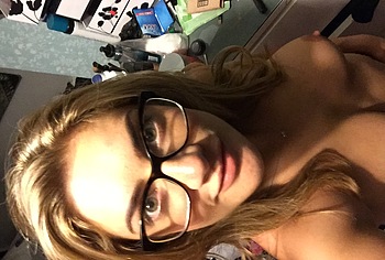 Isabel Hodgins nude leaked celebs