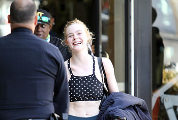 Elle Fanning Nude