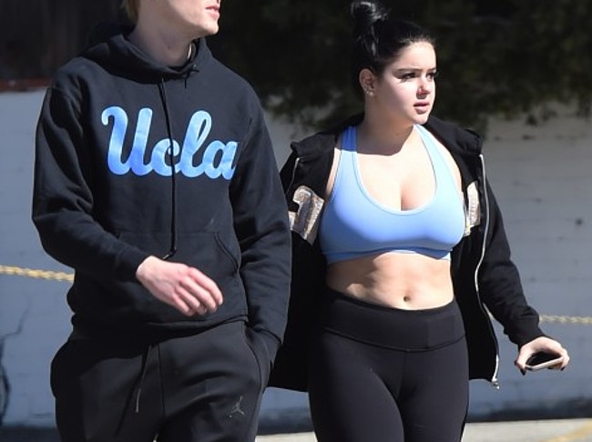 Ariel Winter nude
