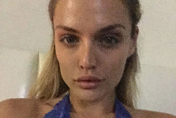 Kelsey Laverack nude