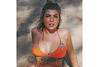 Olivia Buckland nude