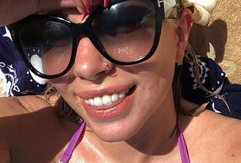 Olivia Buckland nude