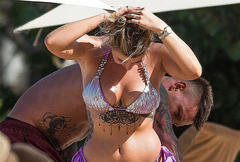 Olivia Buckland nude