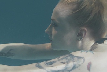 Sophie Turner nude