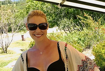 Katherine Heigl nude