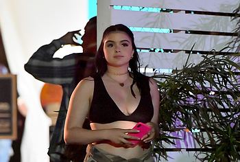 Ariel Winter nude