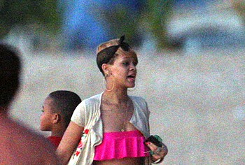 Rihanna nude