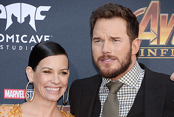 Evangeline Lilly nude