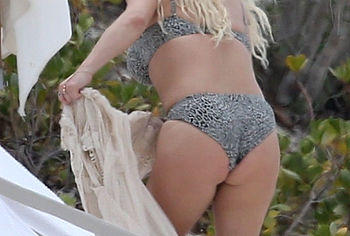 Jessica Simpson nude