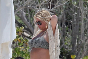 Jessica Simpson nude