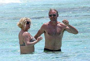 Jessica Simpson nude