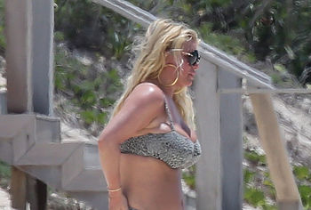 Jessica Simpson nude