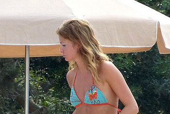 Millie Mackintosh nude