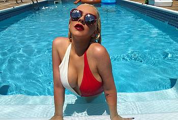 Christina Aguilera nude