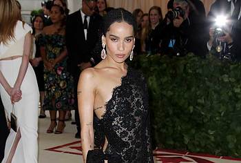 Zoe Kravitz nude