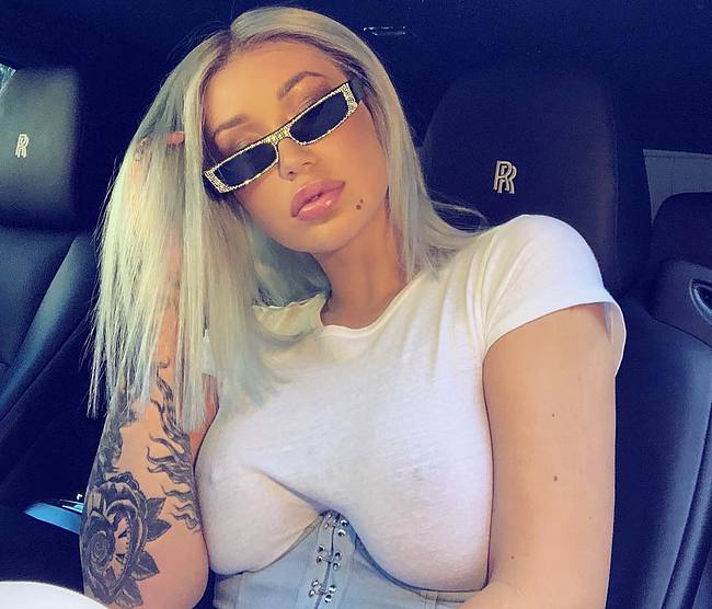 Iggy Azalea nude