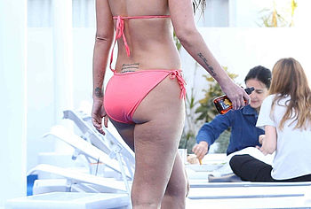 Tulisa Contostavlos nude