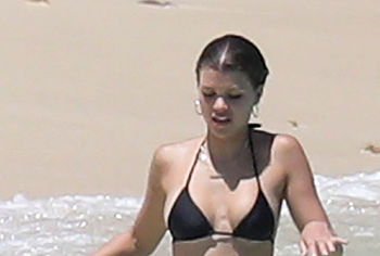 Sofia Richie nude