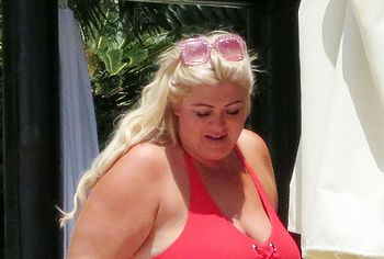 Gemma Collins nude