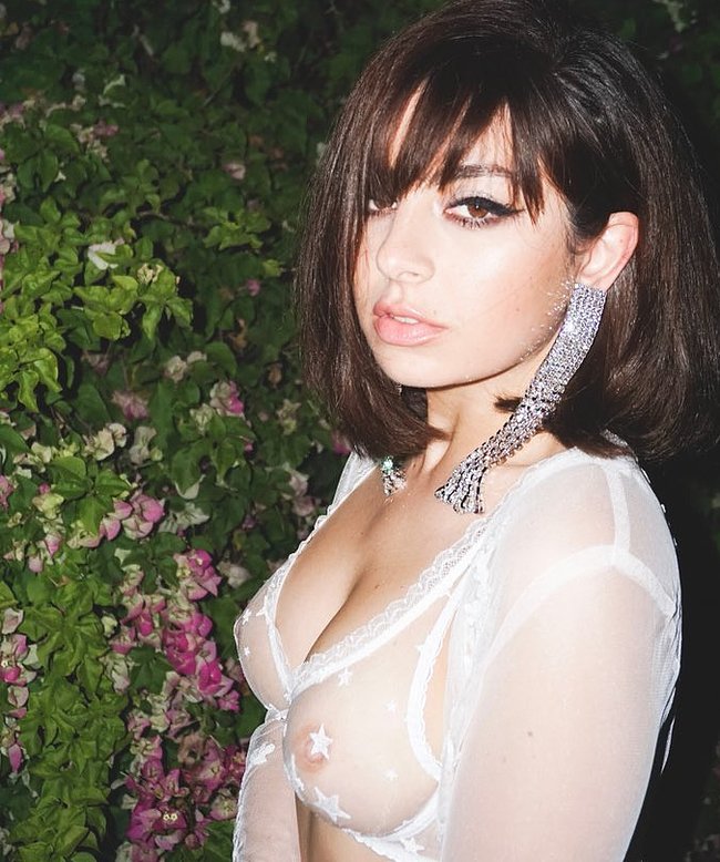 Charli XCX nude