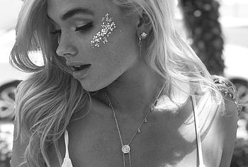 Natalie Alyn Lind nude