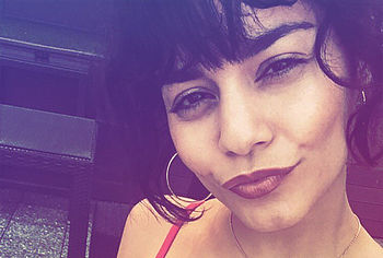 Vanessa Hudgens nude