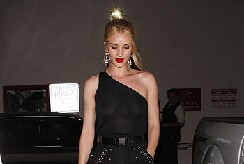 Rosie Huntington-Whiteley nude