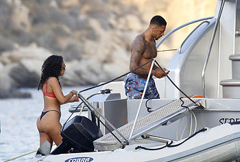 Leigh-Anne Pinnock nude