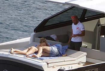 Danielle Knudson nude