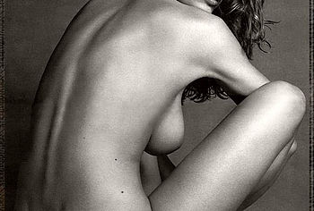 Laetitia Casta nude