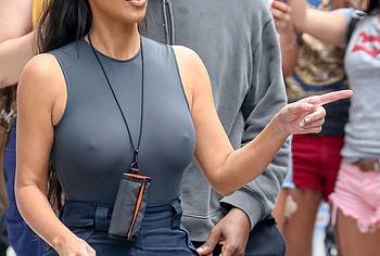 Kim Kardashian nude