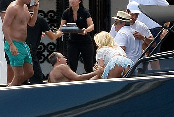 Victoria Silvstedt nude