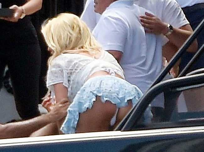 Victoria Silvstedt nude