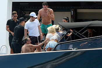 Victoria Silvstedt nude