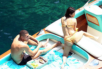 Kourtney Kardashian nude