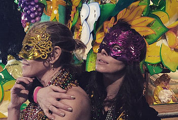 Chelsea Handler nude