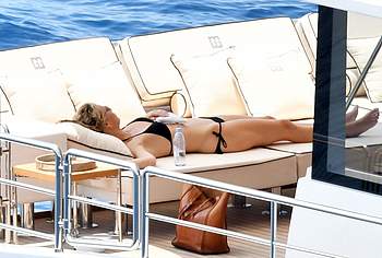 Gwyneth Paltrow nude