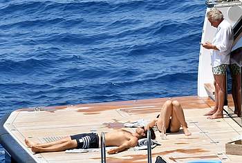 Gwyneth Paltrow nude