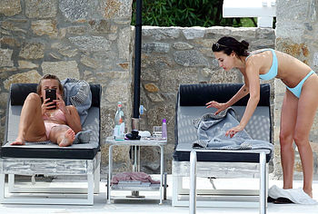 Lucy Watson & Tiffany Watson nude