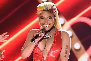 Nicki Minaj nude