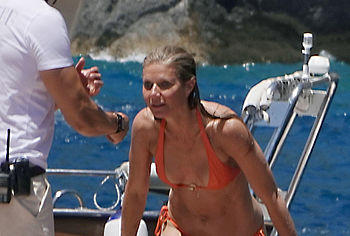 Gwyneth Paltrow nude