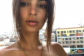 Emily Ratajkowski Naked