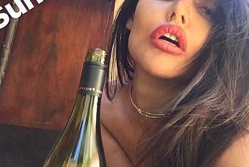 Nathalia Pinheiro nude