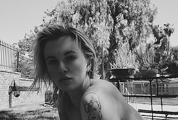 Ireland Baldwin nude