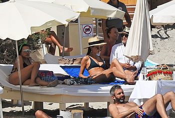 Alessandra Ambrosio nude