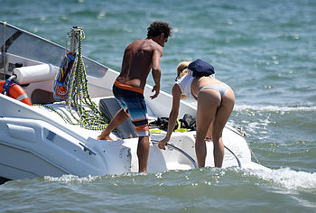 Michelle Hunziker nude